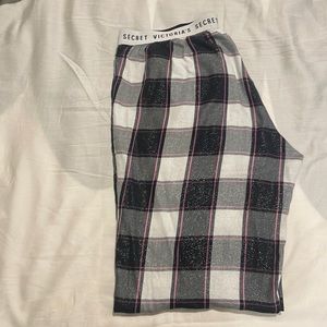 VICTORIA SECRET PJ PANTS.